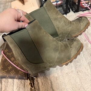 Sorel Olive Women's Winter Boots